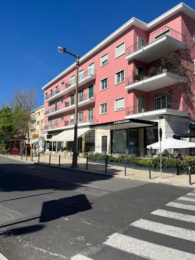 Airport Inn Lisbon Exterior photo